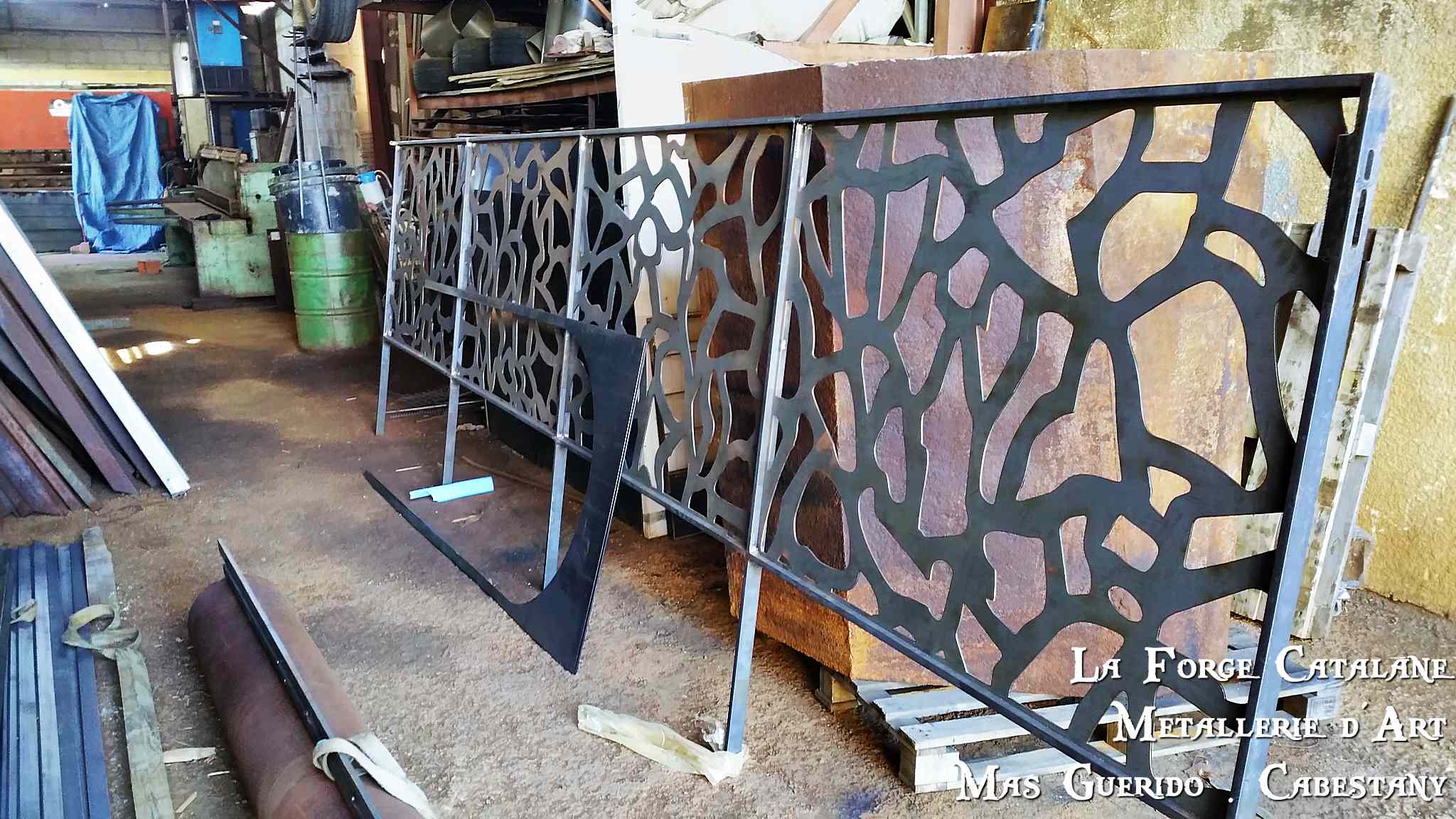 cloture decoupe laser inspiration mucem forge catalane 2.jpg